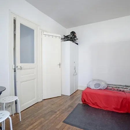 Apartment Charming Studio In Bel-Air Paris